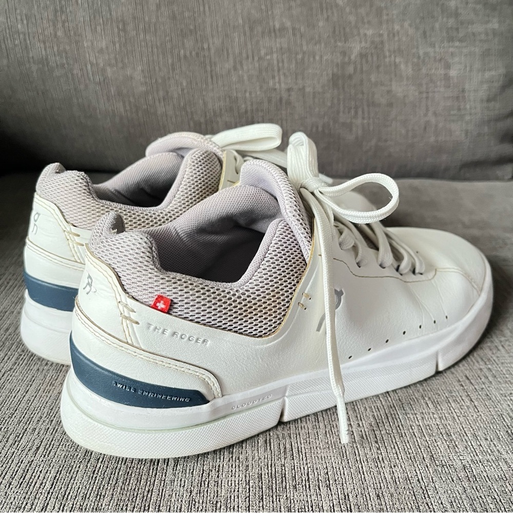 On Cloud The Roger Advantage Unisex Sneaker Sz 7.5 Tennis Lifestyle Minimalist - Picture 4 of 16